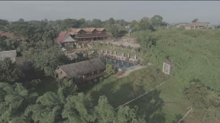 Molyka Lodge Banlung Buitenkant foto